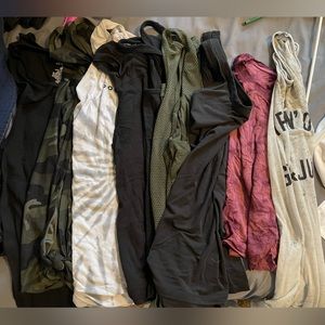 Women’s athletic tanks